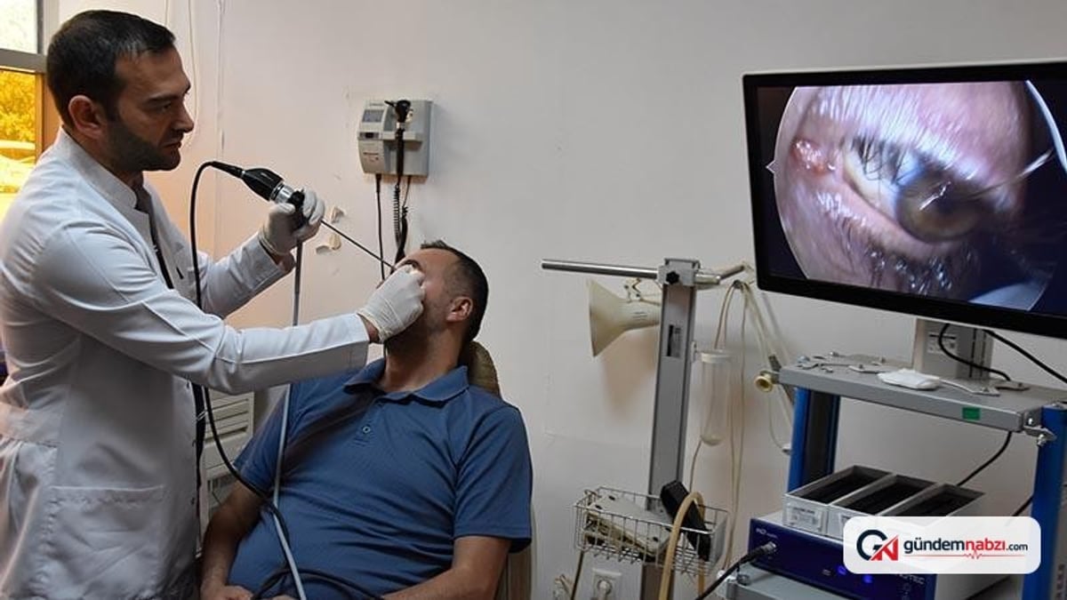 Bitlis'te gözyaşı kanalına yapay tüp takılan hasta sağlığına kavuştu