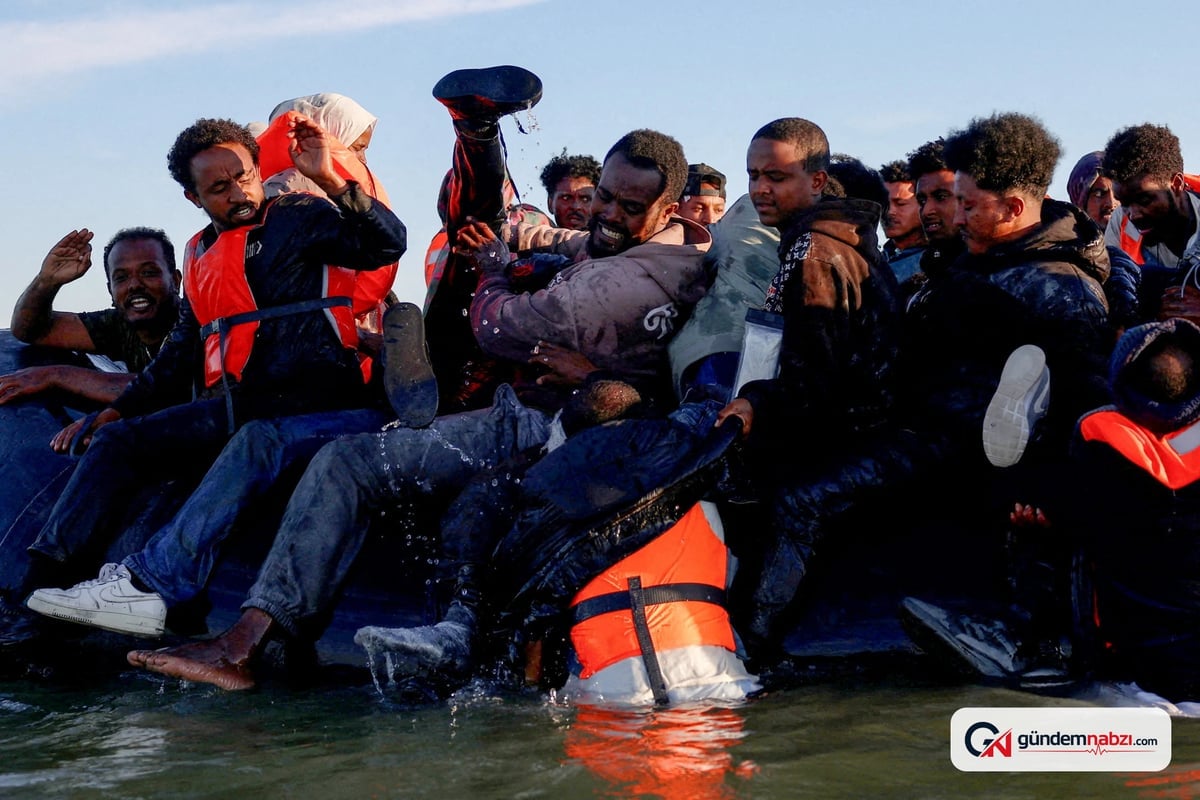 İngiltere'nin Fransa'ya sınır dışı ettiği göçmenlerin akıbeti belirsiz