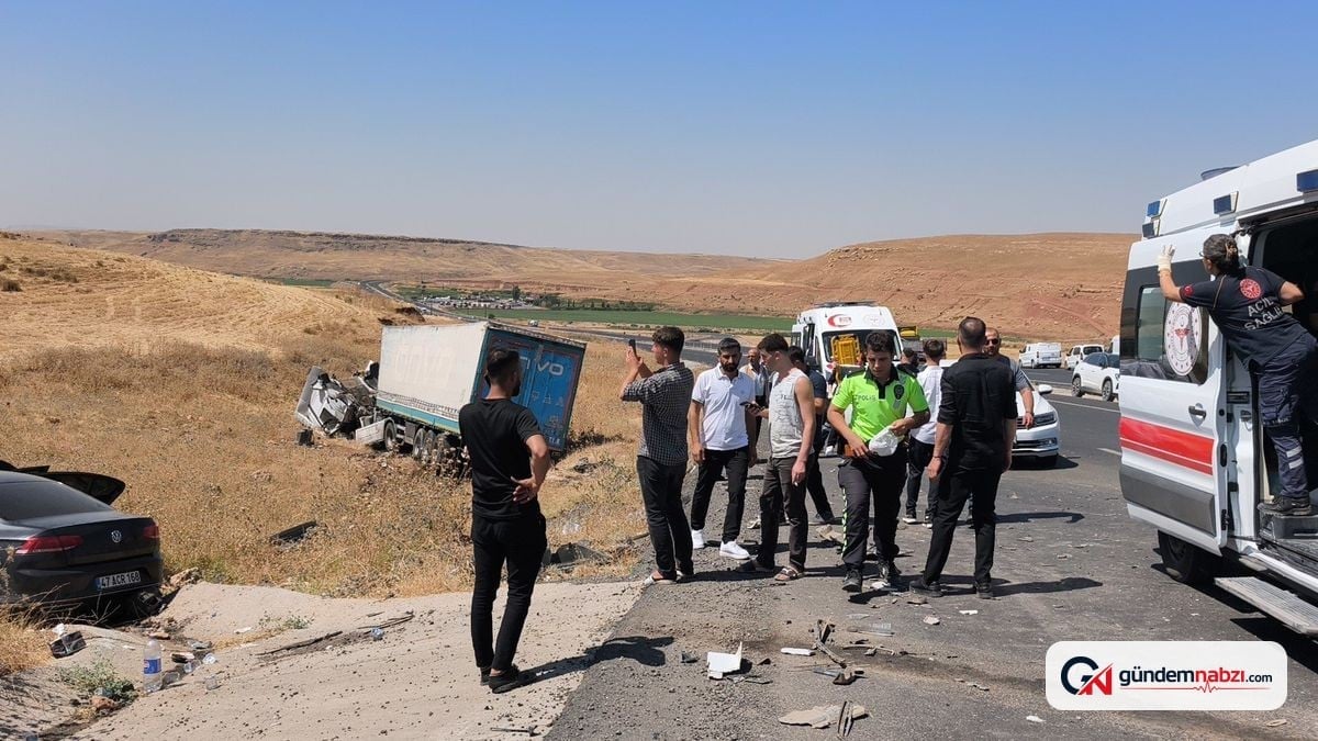 Silopi-Habur yolunda kaza: 5 yaralı, 1 ağır
