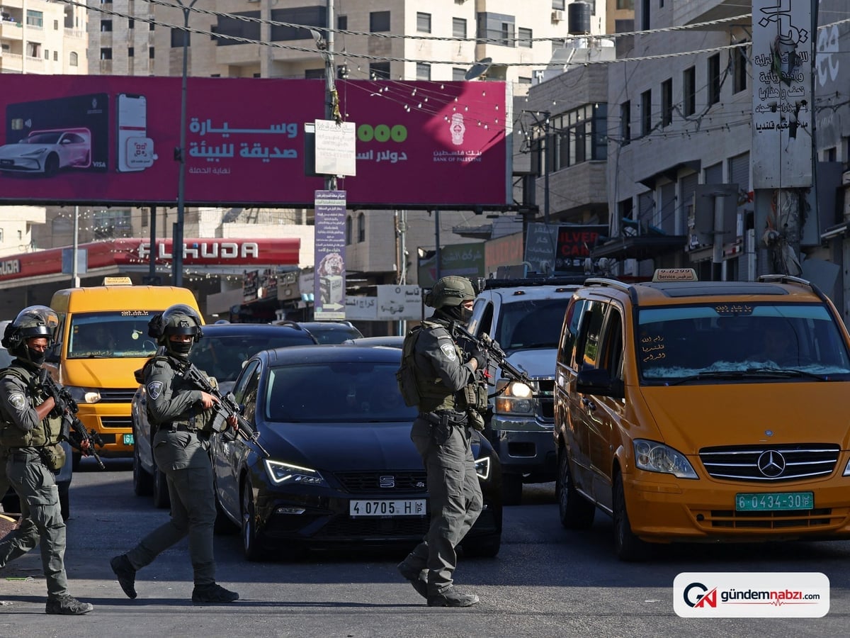 İsrail güçleri Batı Şeria'daki Kalandiya mülteci kampı'na baskın düzenledi