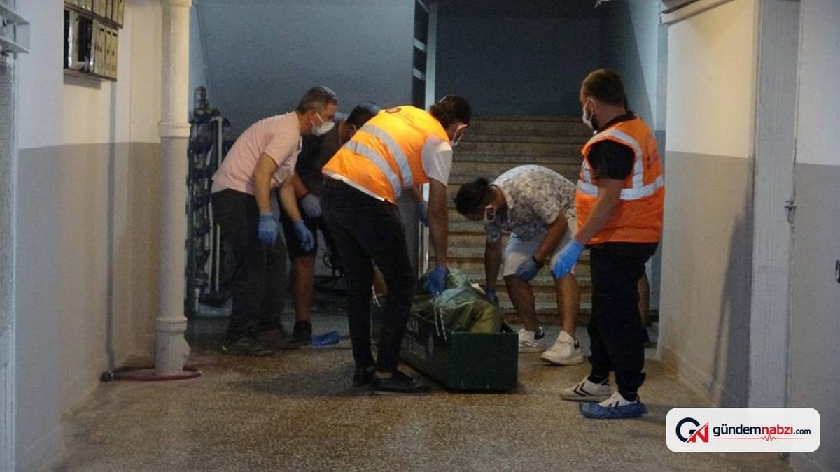 Antalya'da gazetelerini almayan 87 yaşındaki adam evinde ölü bulundu