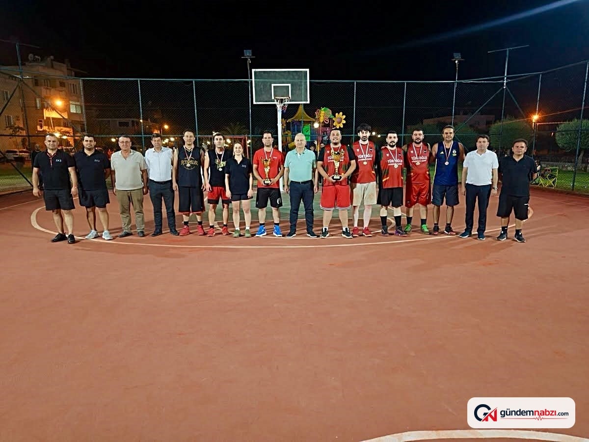 Aydın Çine'de 3x3 sokak basketbolu turnuvası tamamlandı