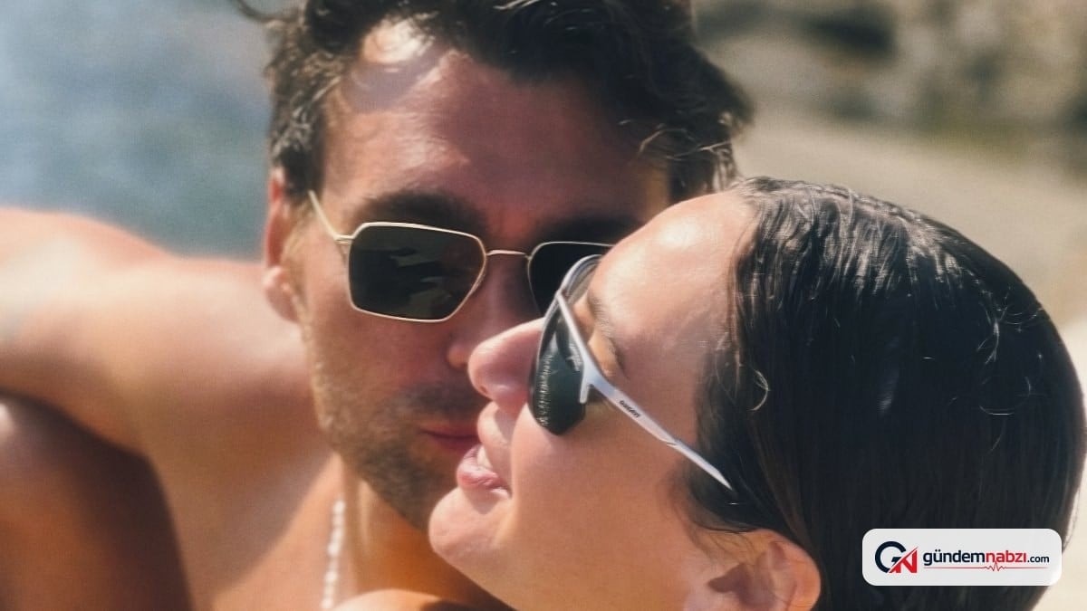 Birce Akalay ve Hakan Kurtaş'tan romantik tatil pozları