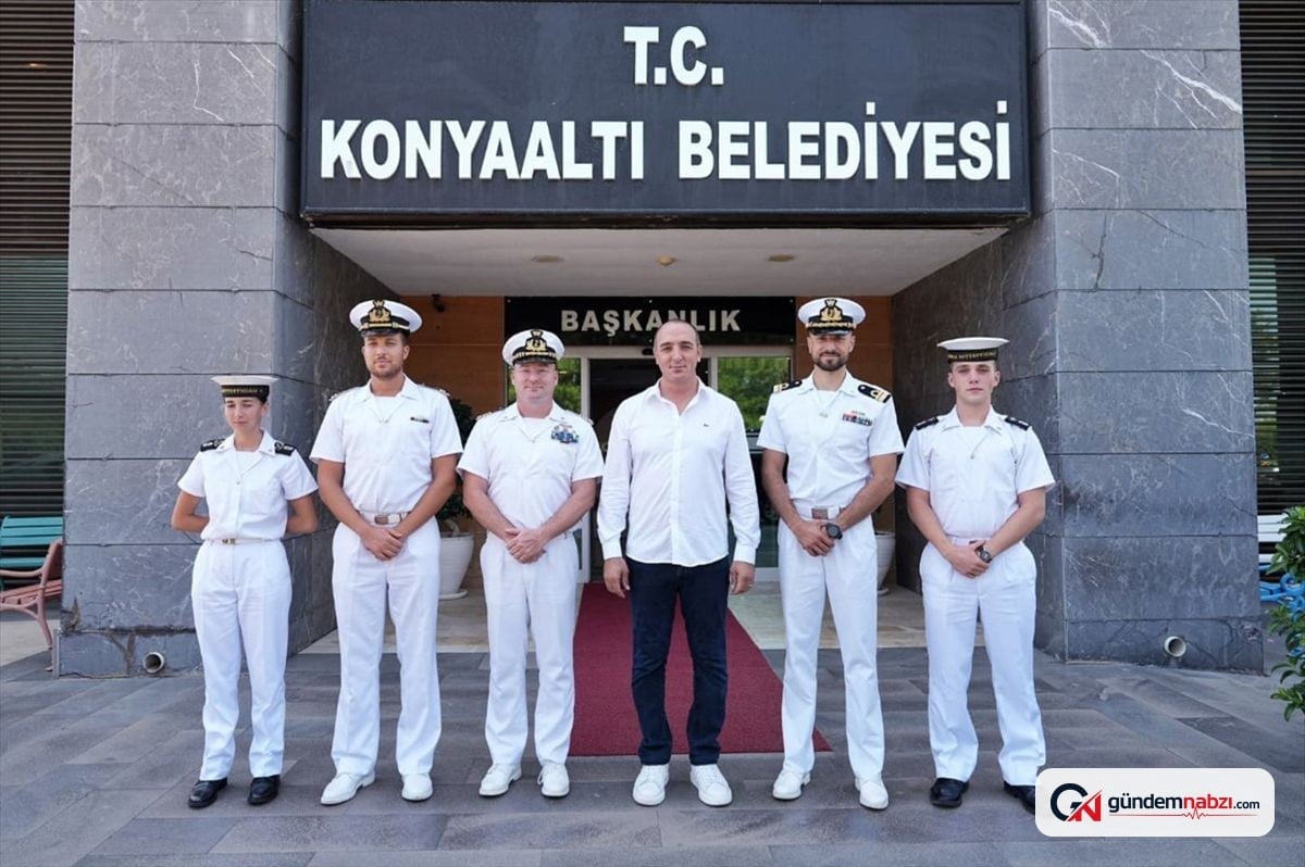 İtalyan Deniz Kuvvetleri'nden Konyaaltı'na ziyaret