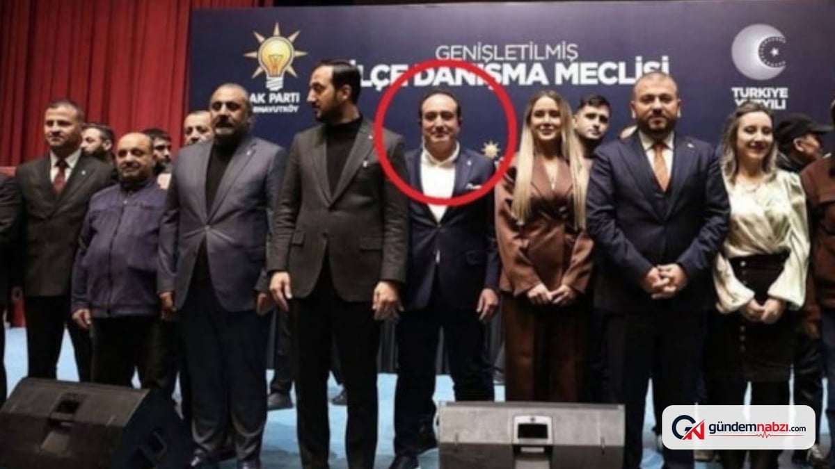 Kılıçdaroğlu atadı: Savaş Aras'ın AKP rozetini taktığı ortaya çıktı