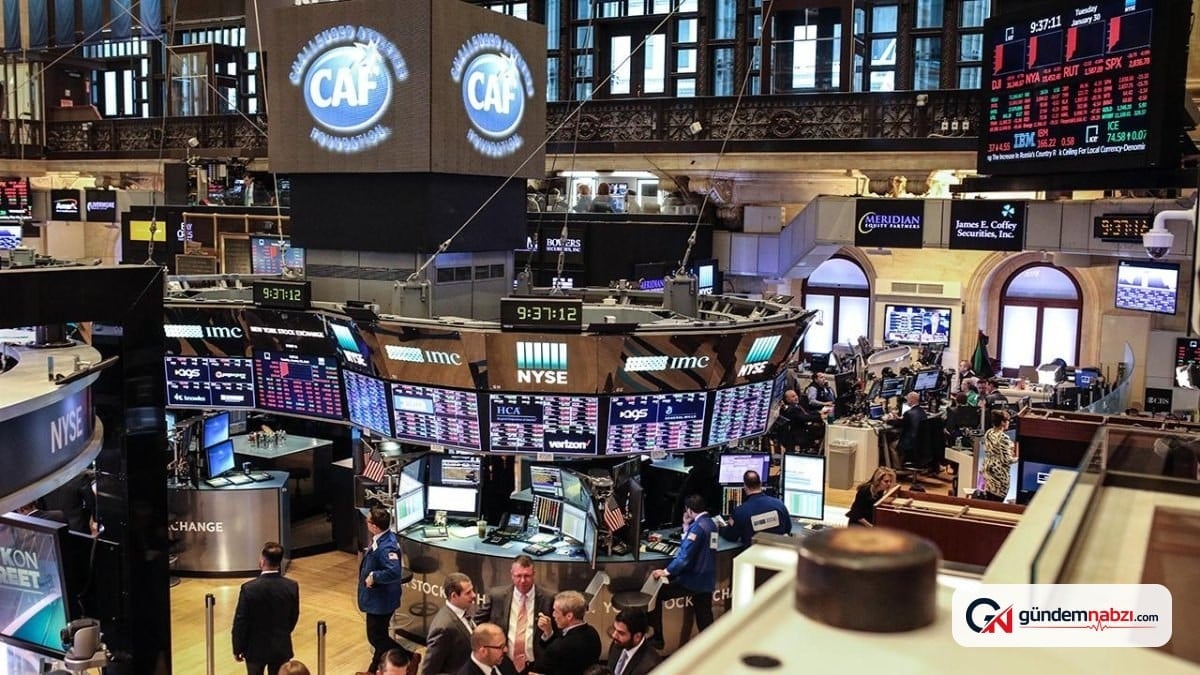 New York borsası açılışta karışık seyir izledi