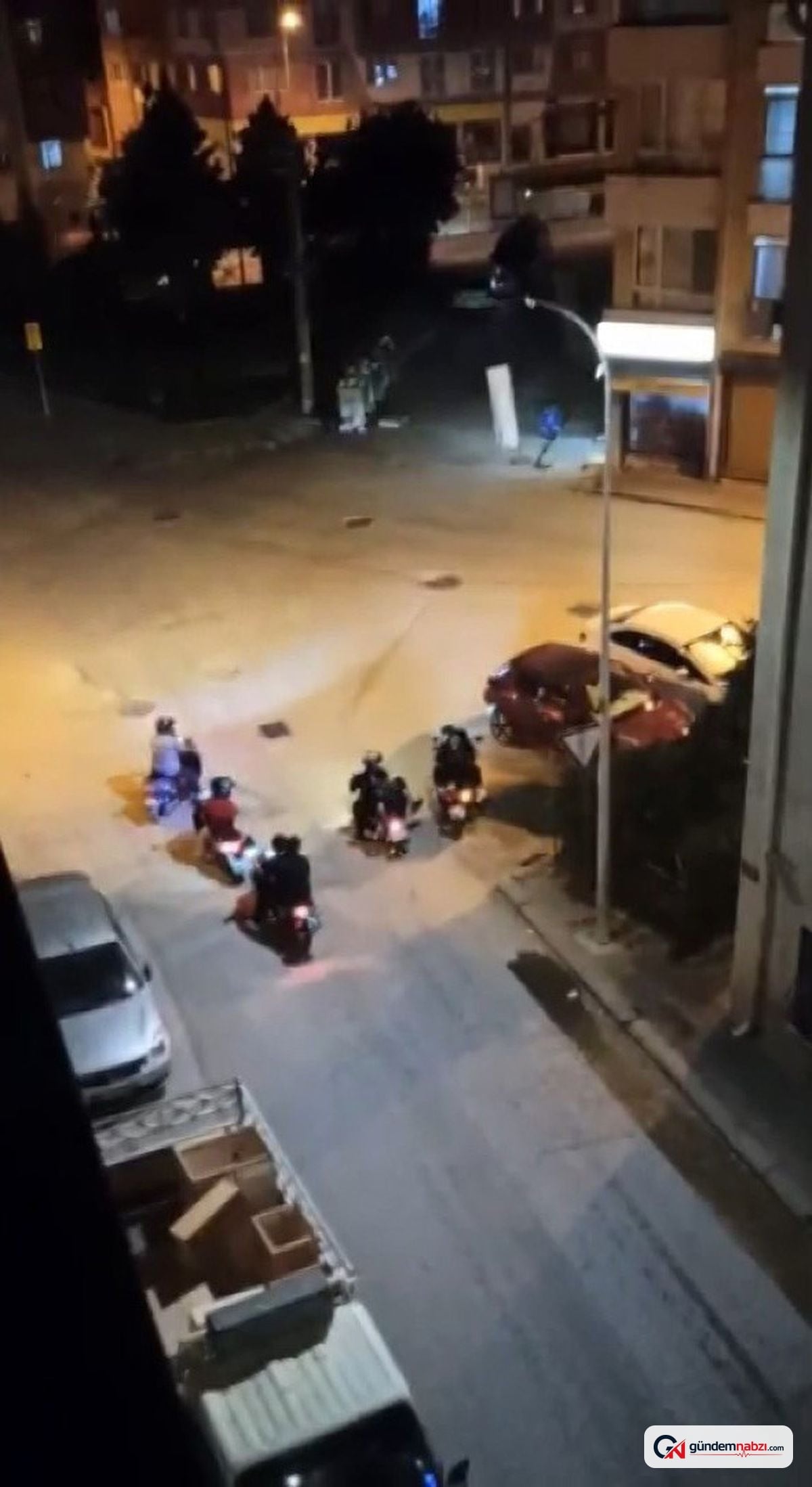 Eskişehir'de motosikletli grup gece yarısı rahatsızlık verdi