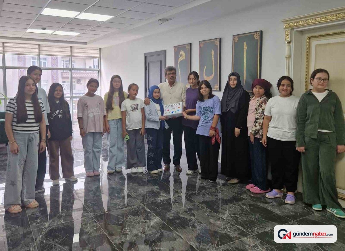 Ordu'da öğrenciler harçlıklarını hafızlık kursuna bağışladı