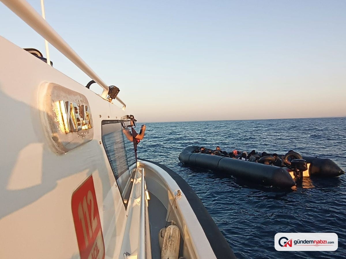 İzmir açıklarında iki operasyonda 69 düzensiz göçmen yakalandı