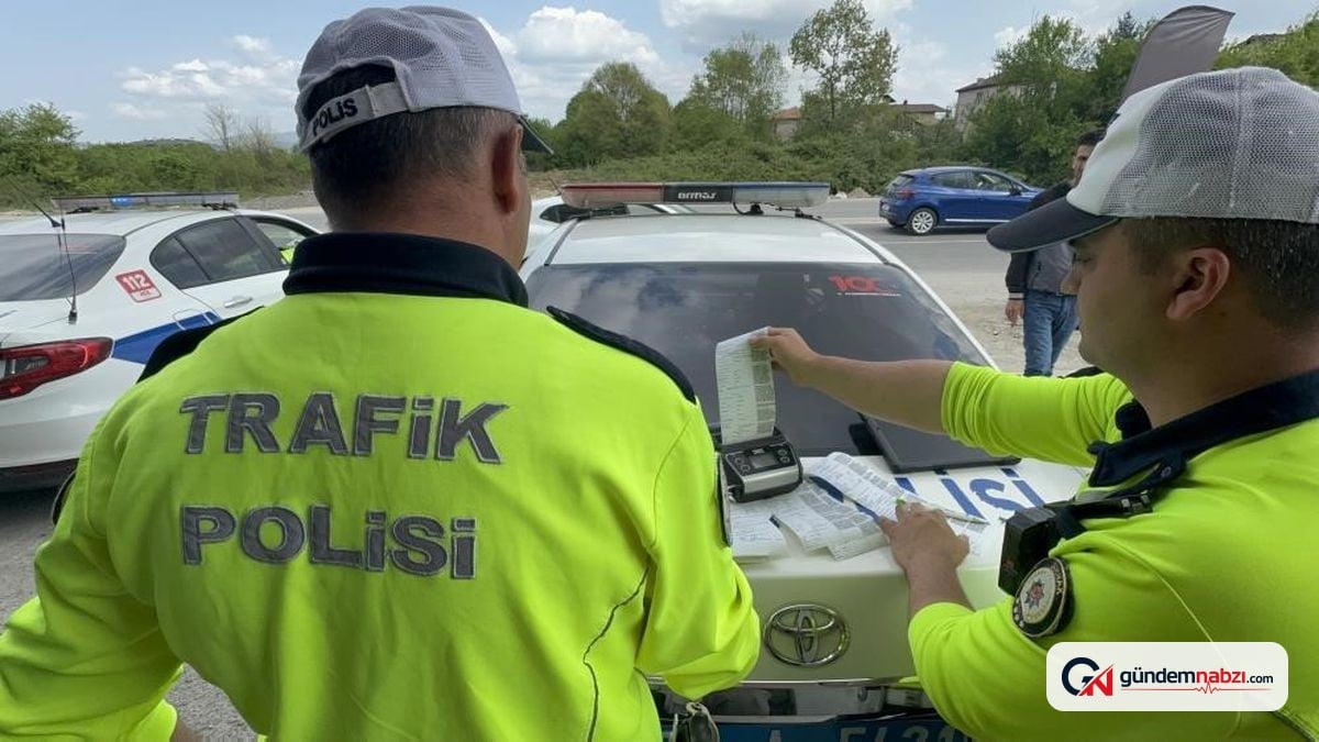 Düzce'de trafik denetiminde 1178 sürücüye ceza verildi