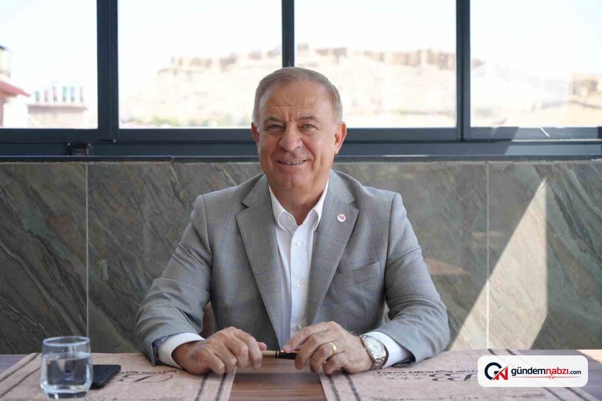 Gökan Zeybek, Bayburt'taki Parti çalışmalarını ve sorunları anlattı