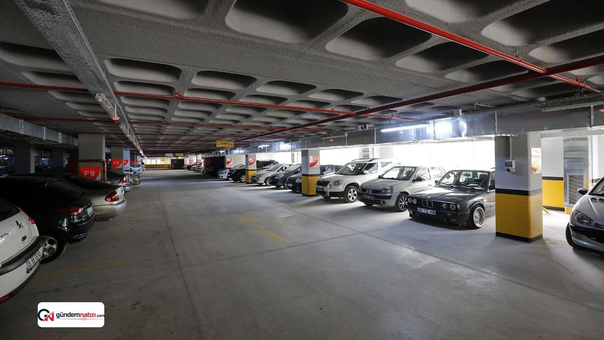 İstanbul'da AVM otoparkları için 3 saat kuralı hatırlatması