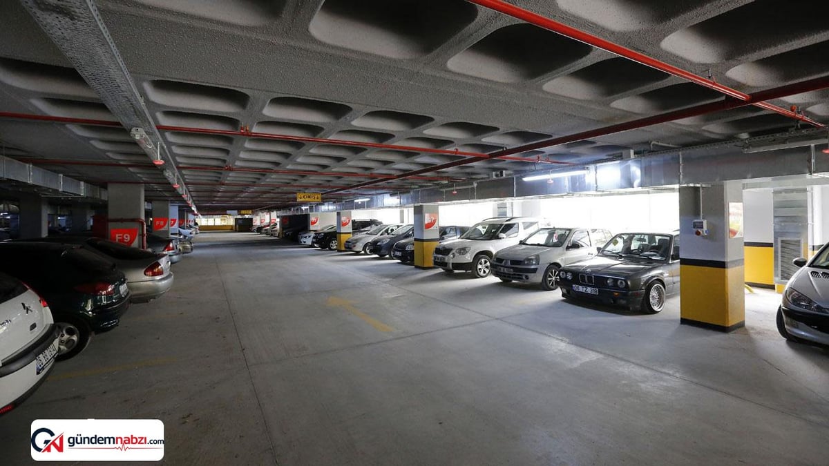 İstanbul'da AVM otoparkları için 3 saat kuralı hatırlatması