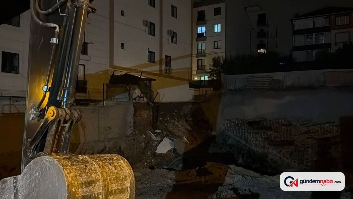 İstanbul Çekmeköy'de inşaat duvarı çöktü, 5 katlı bina boşaltıldı