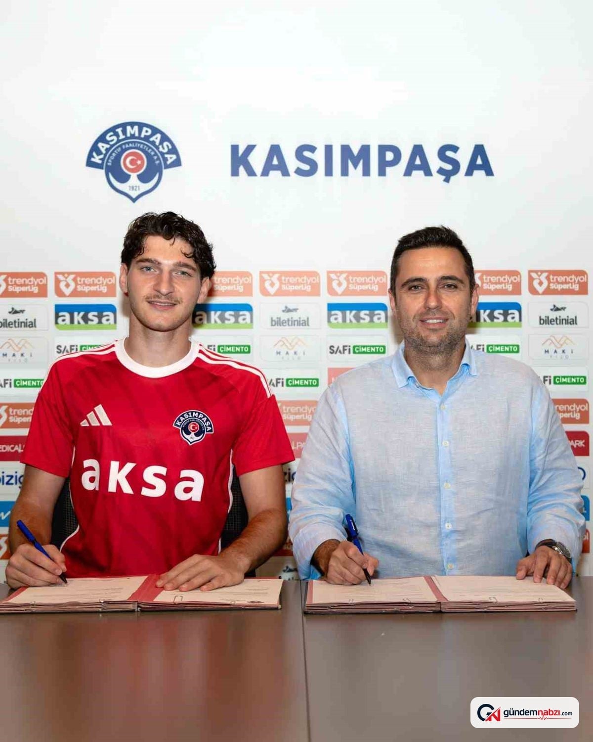 Kasımpaşa, Muhammed Emin Bektaş'ı transfer etti