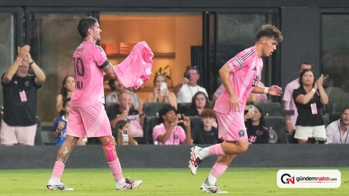 Rodrigo De Paul, babasını kaybeden Messi'ye destek verdi