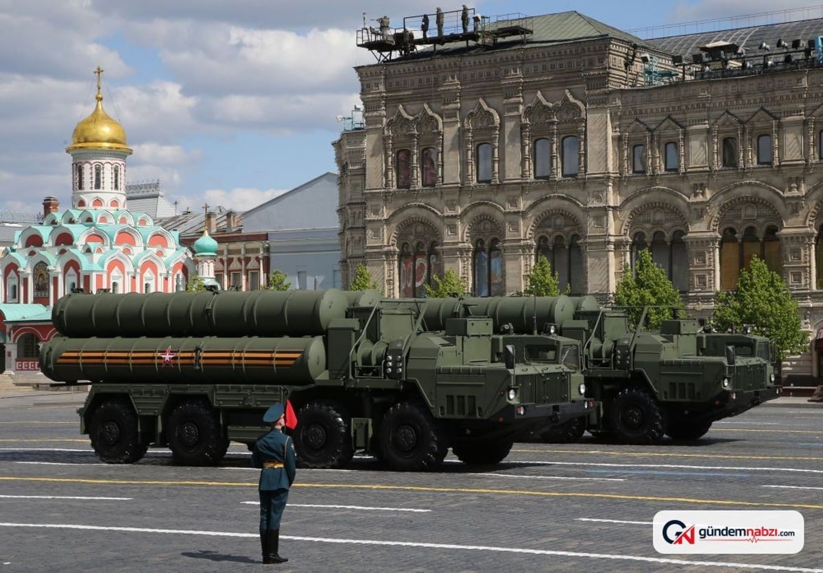 Ukrayna'dan Rusya'nın S-400 sistemine İHA saldırısı