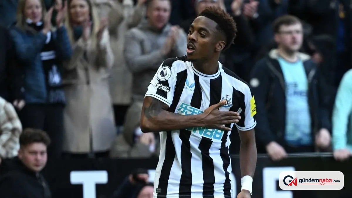 Beşiktaş'ın Joe Willock transferinde bonservis pazarlığı sürüyor