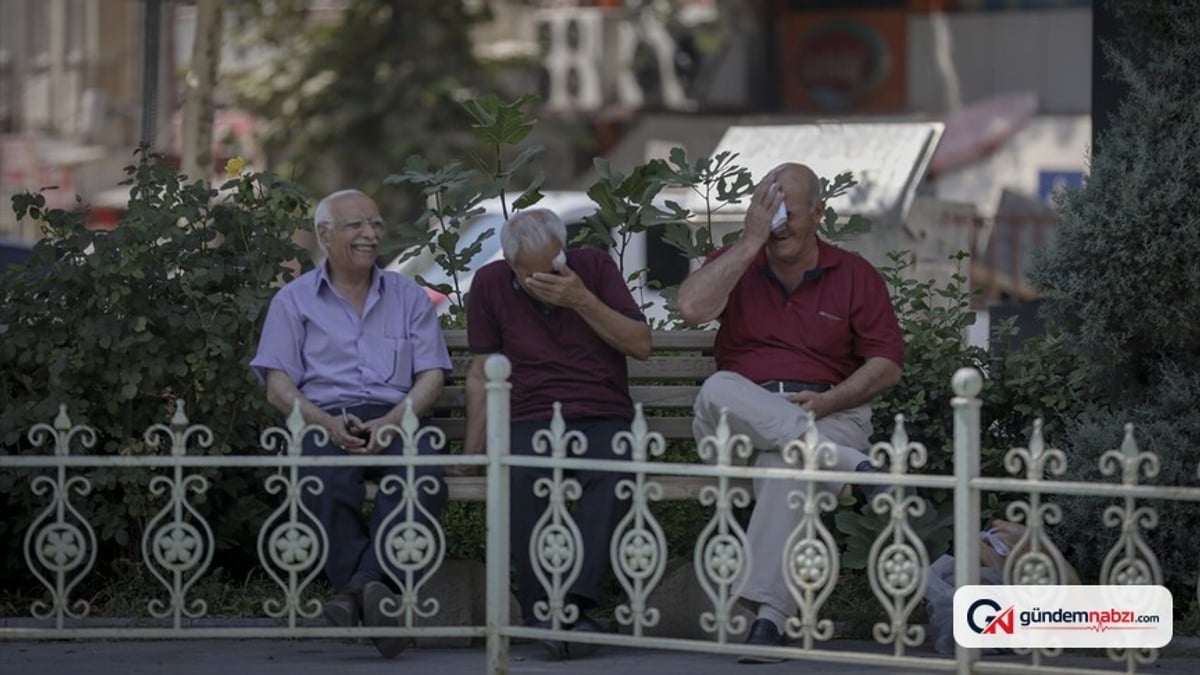 Gaziantep ve çevre illerde aşırı sıcaklar yaşamı yavaşlattı