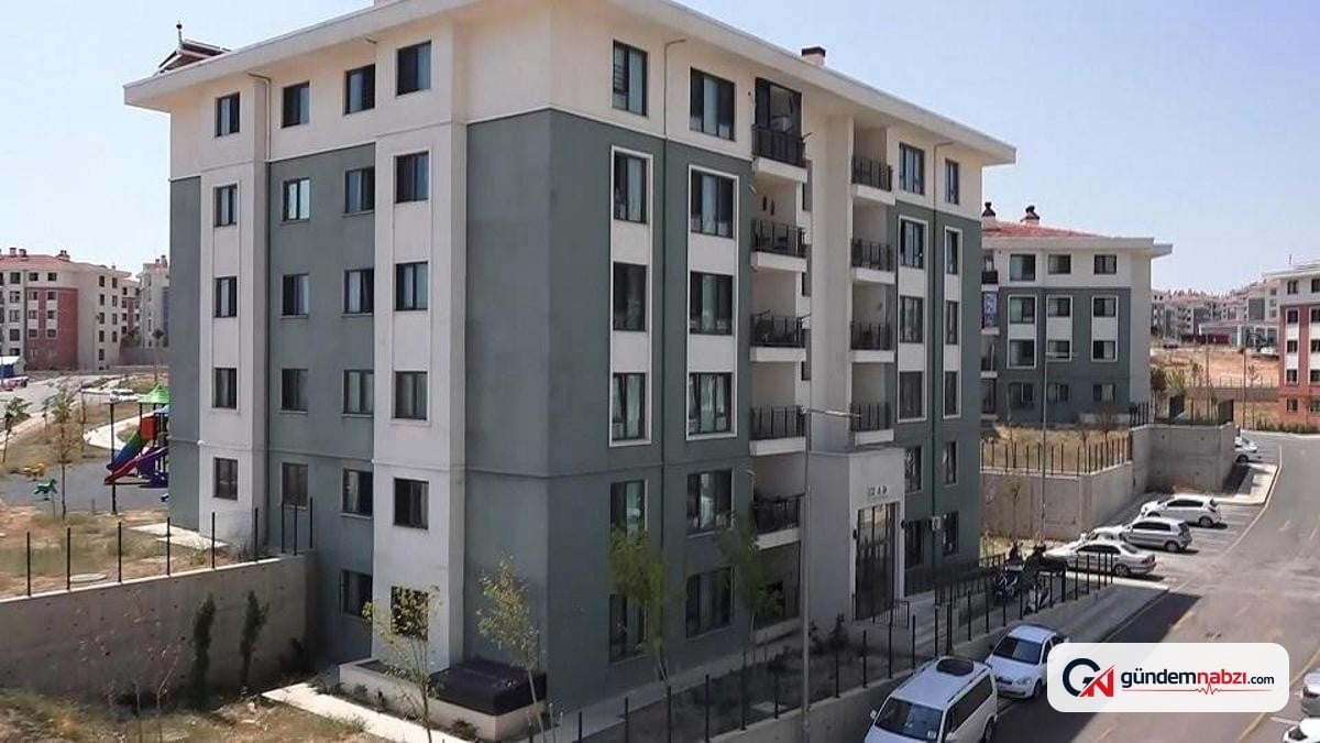 Adıyaman'da depremin izleri siliniyor