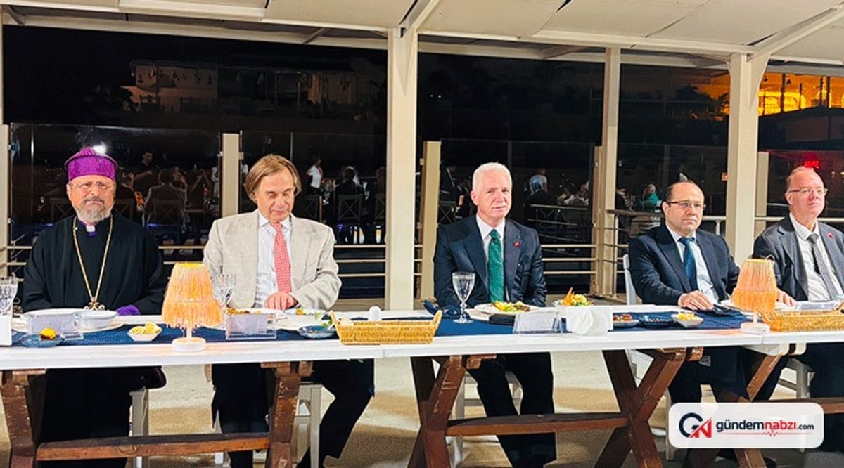 Kınalıada Su Sporları kulübü'nde geleneksel dostluk yemeği düzenlendi
