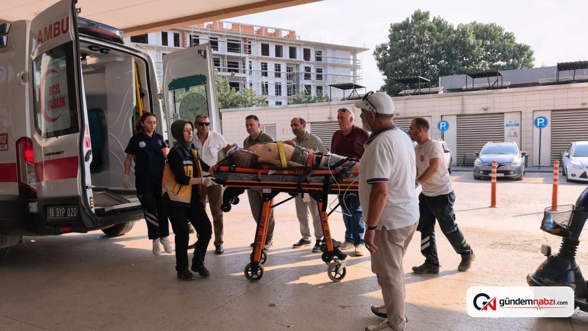 Bursa'da uçuruma yuvarlanan traktörün sürücüsü ağır yaralandı