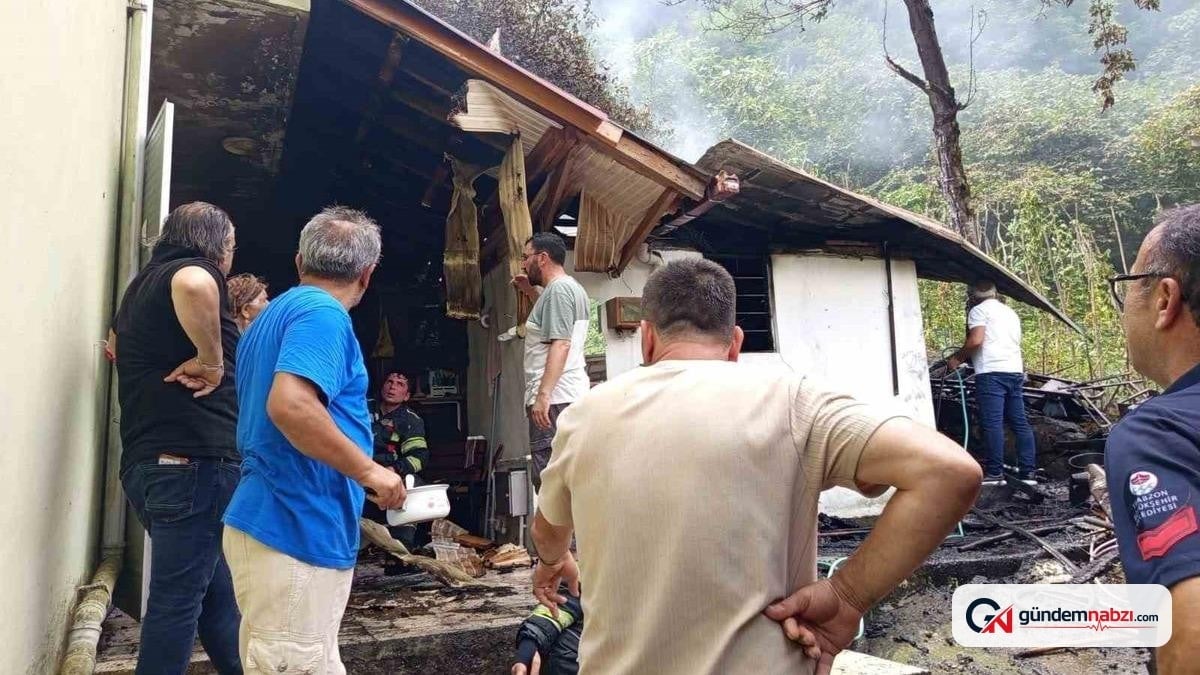 Trabzon'da odunlukta çıkan yangında bir kişi yaralandı