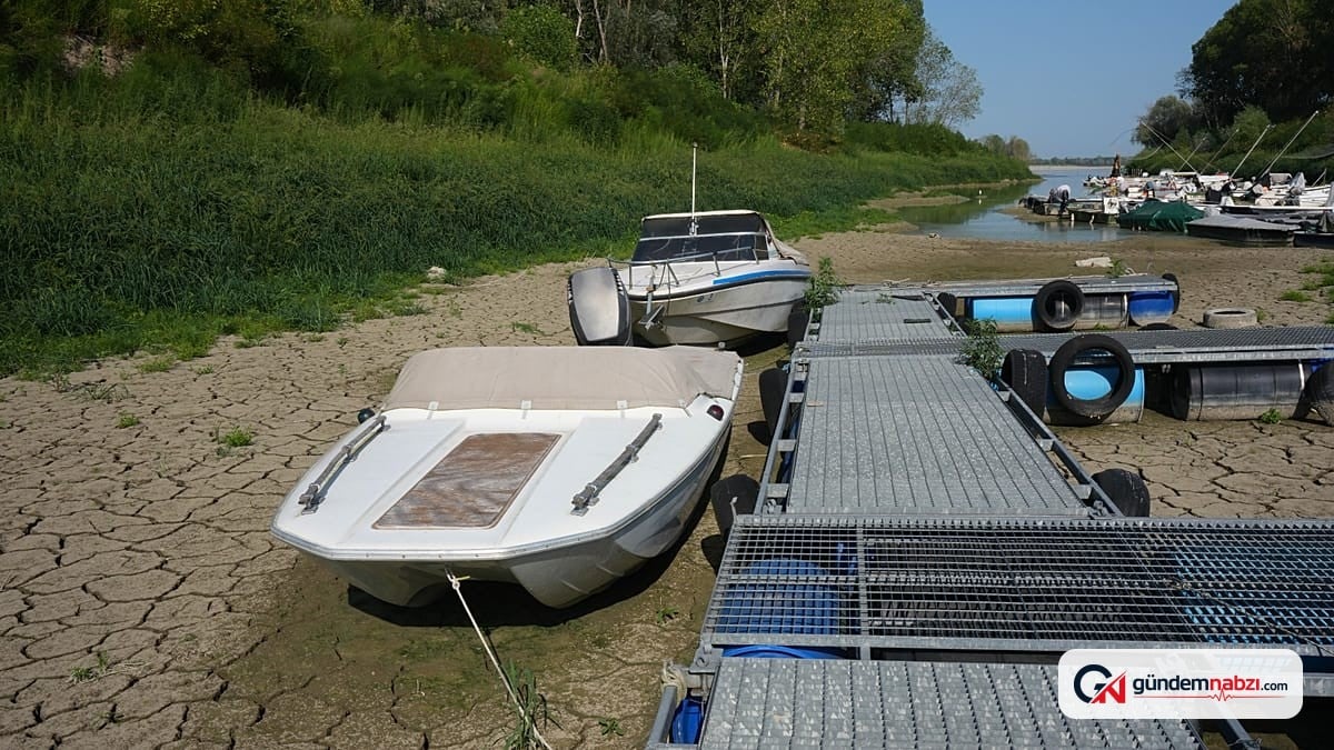 İtalya'nın Po Nehri, kuraklık nedeniyle tehlike altında