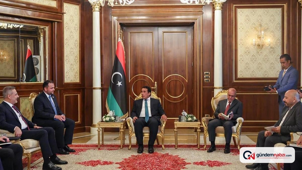 Dışişleri Bakanı Hakan Fidan, Libya Başbakanlık Konseyi Başkanı el-Menfi ile görüştü