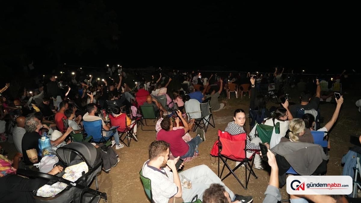 Bursa'da binlerce kişi Perseid meteor yağmurunu izlemek için toplandı