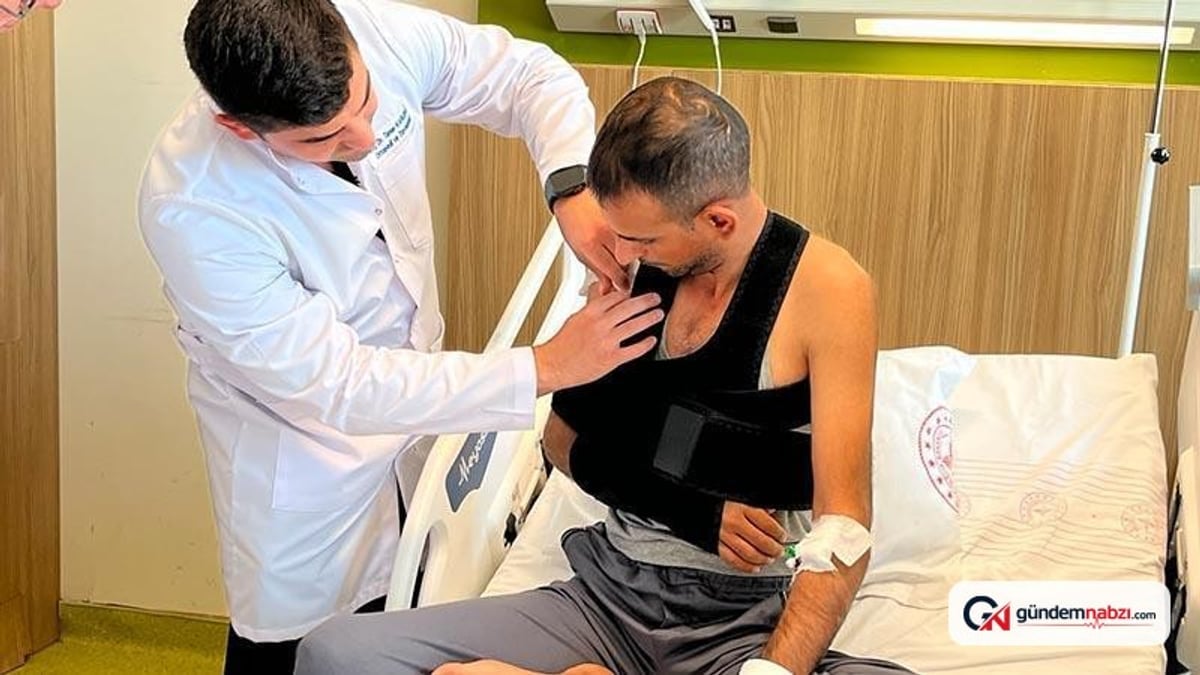 Gaziantep'te işçinin omzundaki hasar dizinden alınan dokuyla onarıldı