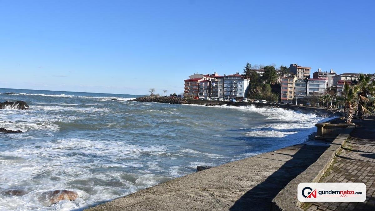 Trabzon ve Giresun'da denize girme yasağı 3 gün sürecek