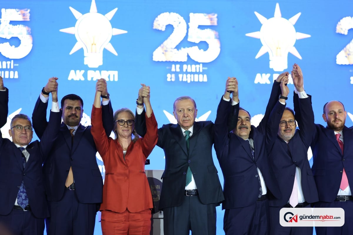 AK Parti'ye katılan 7 belediye başkanının geçmişi