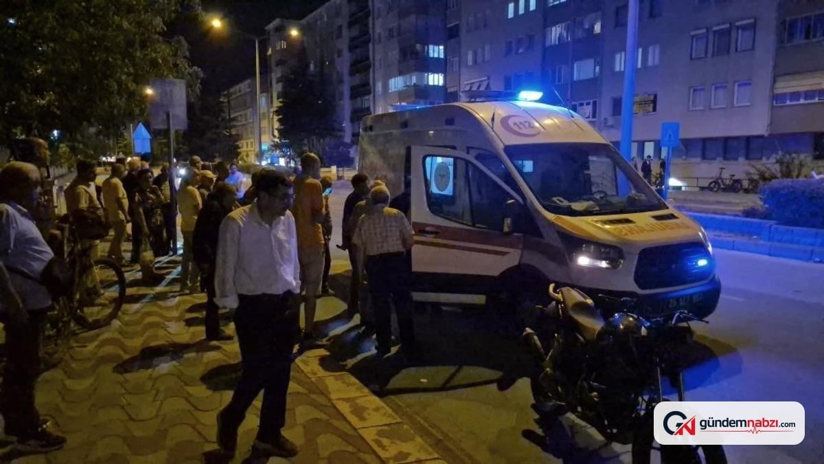 Eskişehir'de Motosiklet çarpan yaşlı adam hastaneye kaldırıldı