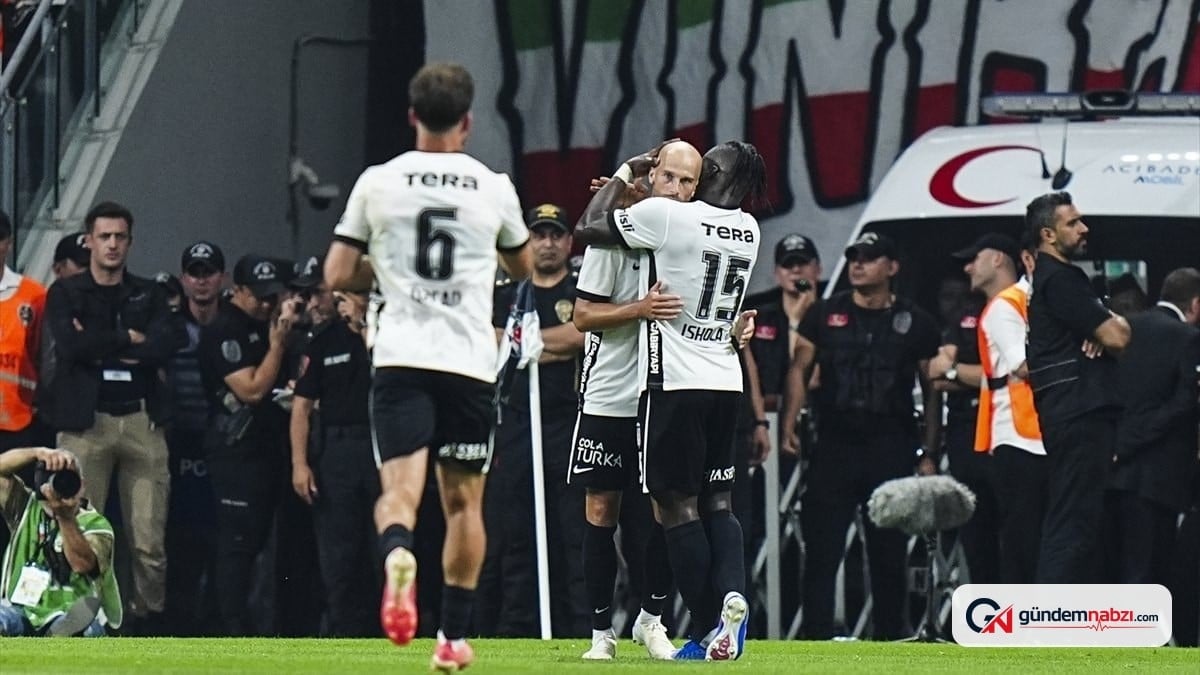 Beşiktaş evindeki açılış maçlarında tarih yazıyor