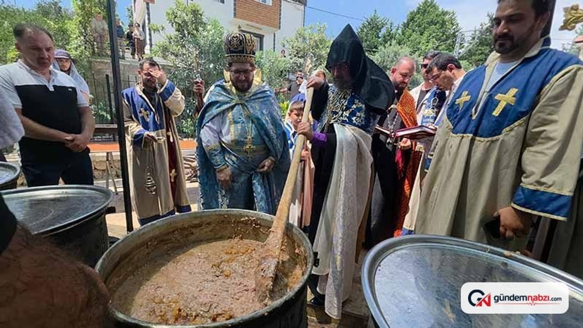 Vakıfköy'de Meryem Ana Yortusu ve Üzüm Bayramı kutlandı