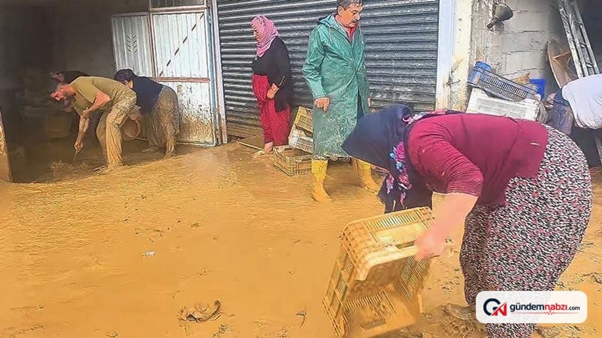 Malatya'da sağanak ve sel: Evler, depolar ve ahırlar su altında kaldı