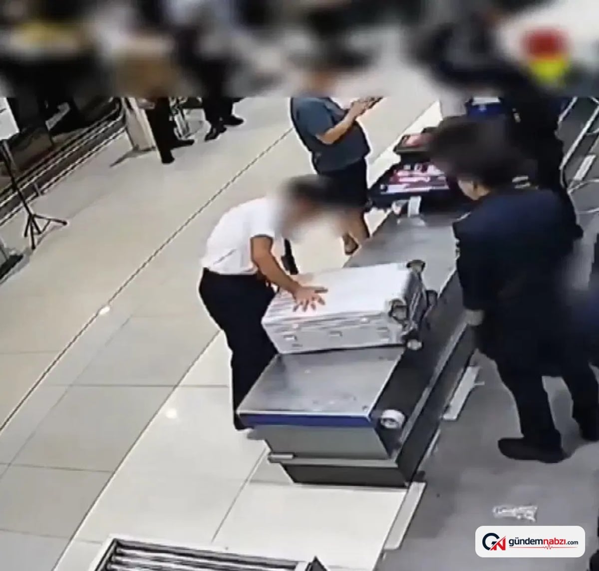 Malezya havayolları, uyuşturucu skandalının ardından tüm pilotlarını teste soktu