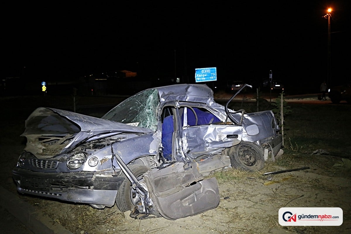 Malatya'da kavşak kazası: 1 ölü, 1 yaralı
