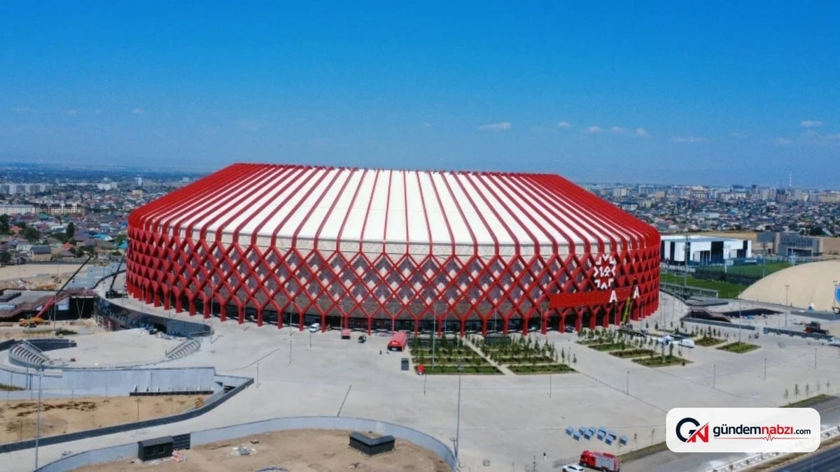 Kırgızistan'da 51 bin kişilik yeni stadyum tamamlandı