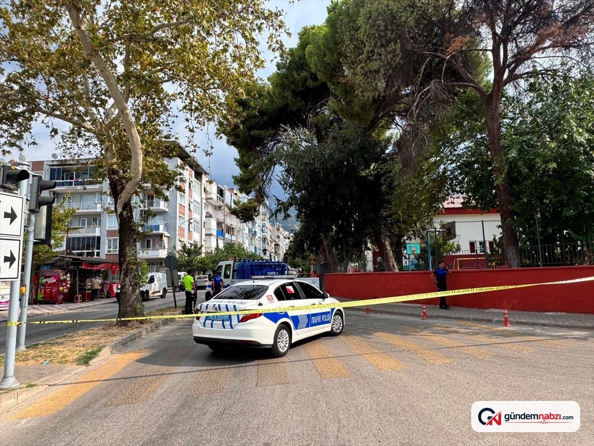 İzmir'de 15 yaşındaki çocuk tabancayla vurularak hayatını kaybetti