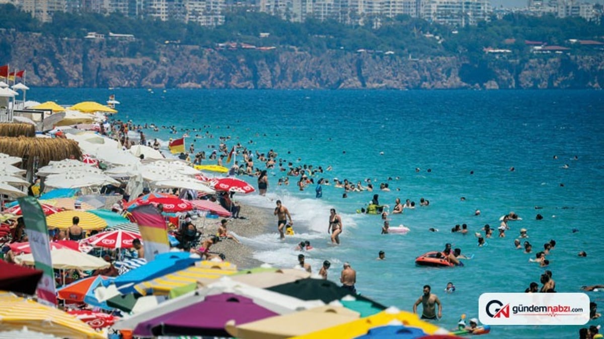 Antalya 233 mavi bayrakla dünyada birinci oldu