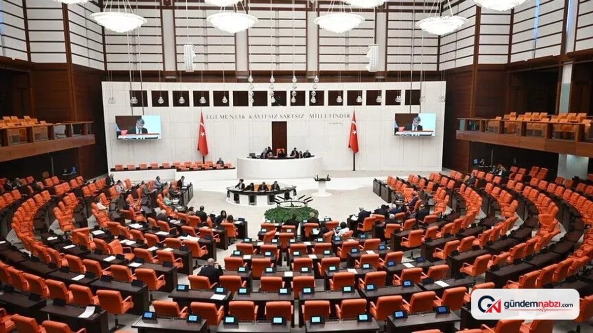 Ankara kulislerinde ittifak hareketliliği: iki ayrı formül masada