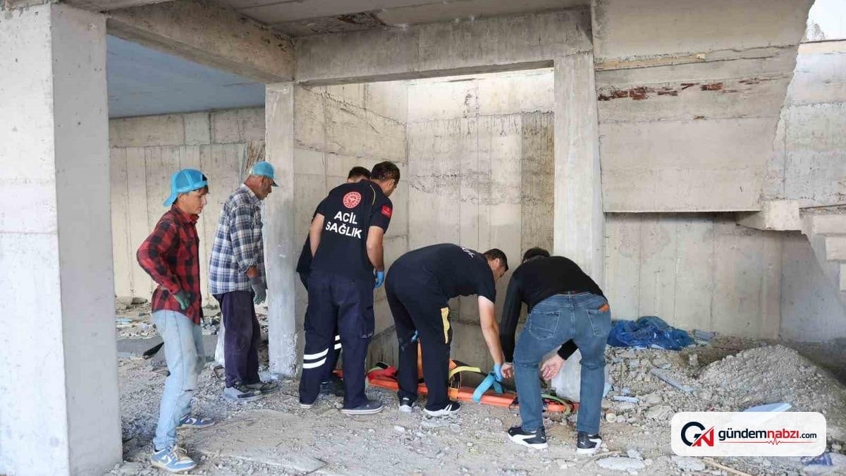 İnşaat asansör boşluğuna düşen mühendis ağır yaralandı