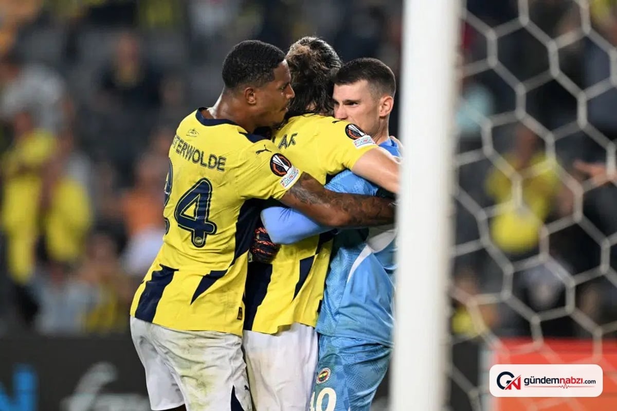 Fenerbahçe, Dominik Livakovic ile yollarını ayırmaya hazırlanıyor