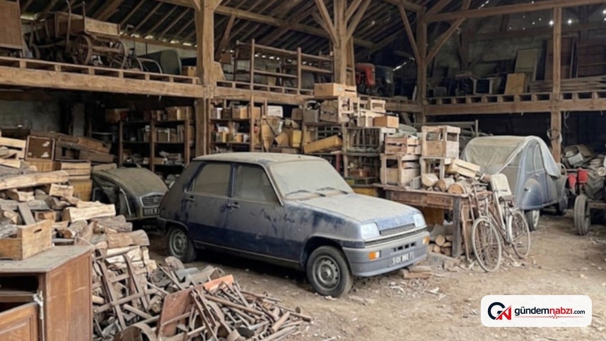 Fransa'da 43 yıl boyunca kullanılmayan Renault 5 satıldı