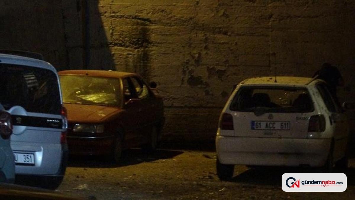 Trabzon'da emniyet müdürlüğüne hava aracı düştü, 4 araç hasar gördü