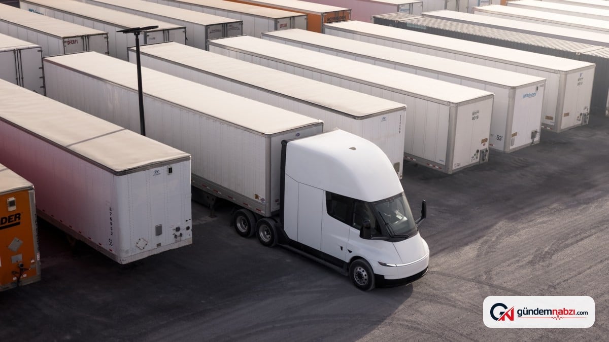 İsveçli Einride, filosuna 500 adet Tesla Semi ekliyor