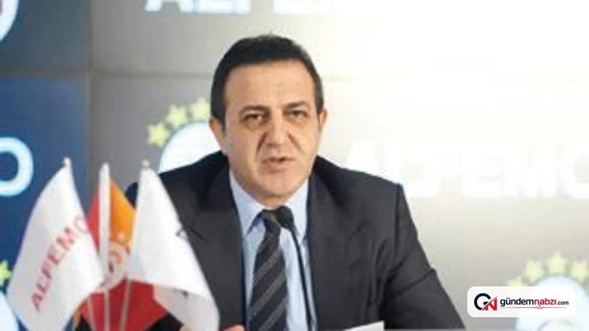 Başkan Dursun Özbek, Abdullah Kavukcu'yu istifadan vazgeçirdi