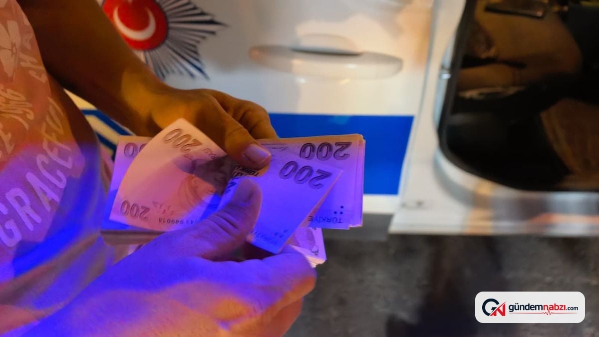 Bursa İnegöl'de vatandaş bulduğu 30 bin lirayı polise teslim etti